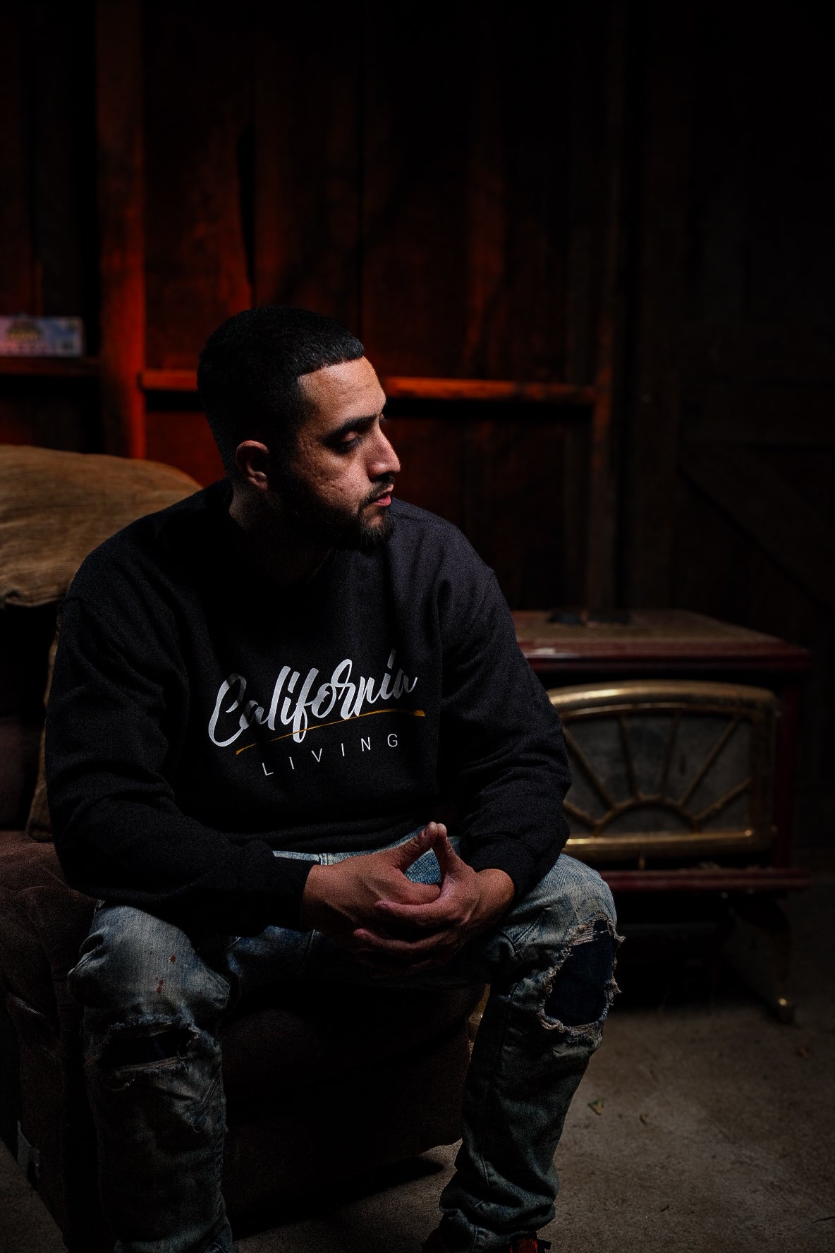 California Living crew neck in blk (FREE SHIPPING)