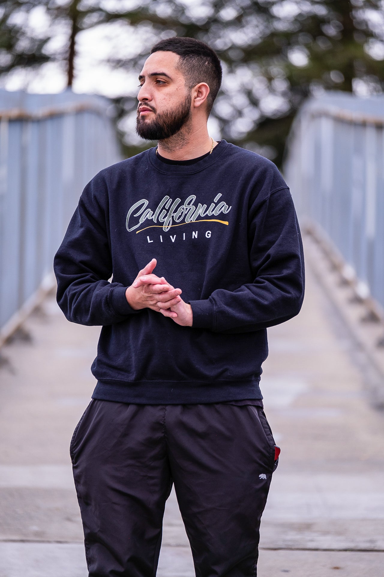 California Living Crew neck w/Olive (FREE SHIPPING)